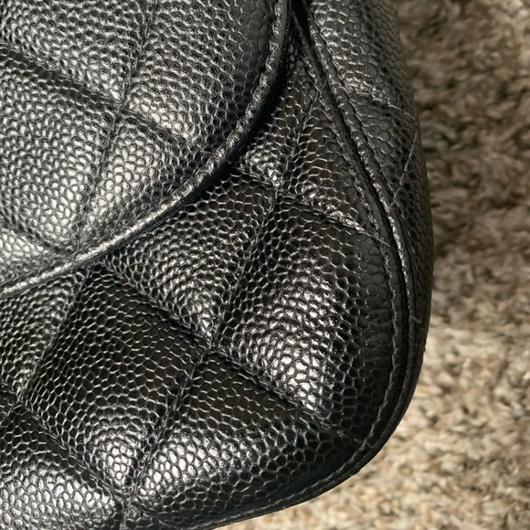 SOLDfirm price- Chanel Vintage Jumbo Caviar Flap - Picture 6 of 17